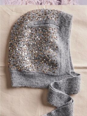 Free People Suki Sparkle ✨ Gray Sequin Knit Bonnet SOLD OUT COMPLETELY!